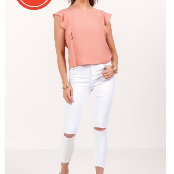 🌸 3/$15 Francesca’s Flutter Sleeve Blush Top - Picture 3 of 5